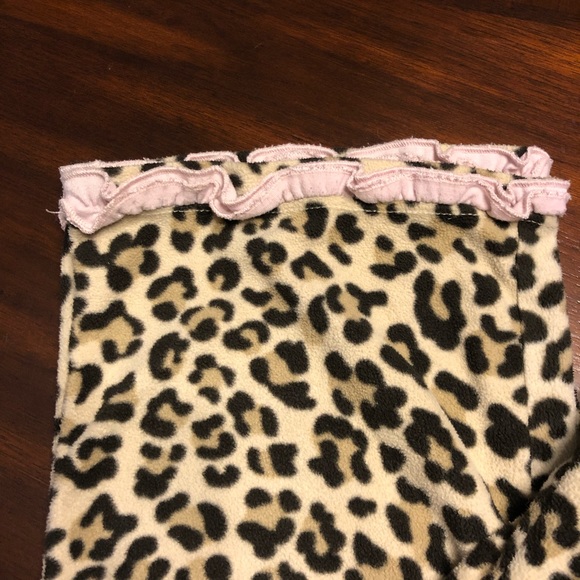 Leopard PJs Sz 12 Girls - Picture 5 of 6
